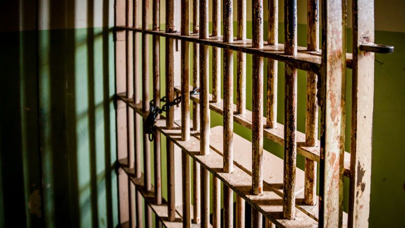 Los Angeles Jail Cell Cleanup